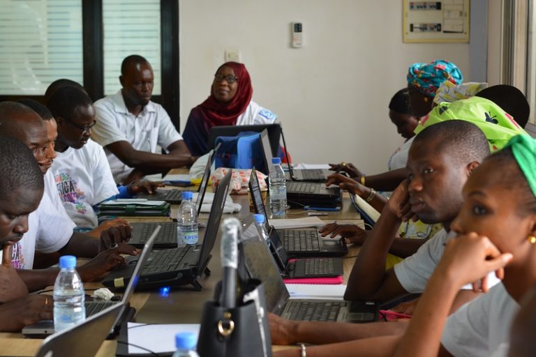 Formation de 35 enseignants au codage numérique