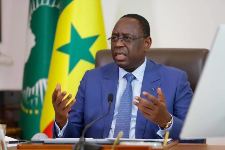 Macky Sall préoccupé par les risques liés au secteur minier