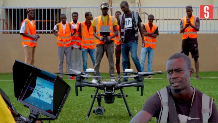 A Dakar, une école forme les jeunes aux drones pour lutter contre l’immigration clandestine