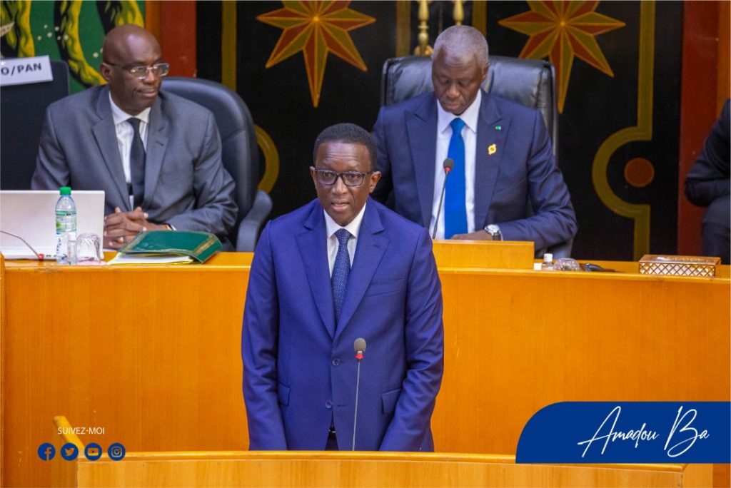 A défaut de se présenter devant l’Assemblée nationale pour s’expliquer sur l’affaire Fonds Covid-19, comme souhaité par les députés Guy Marius Sagna et Aminata Touré via une question d’actualité adressée au perchoir, le Premier ministre et son gouvernement ont fait face à la société civile hier