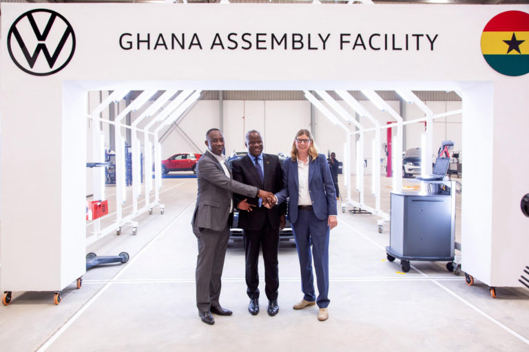 Volkswagen ouvre une nouvelle usine d'assemblage de voitures au Ghana