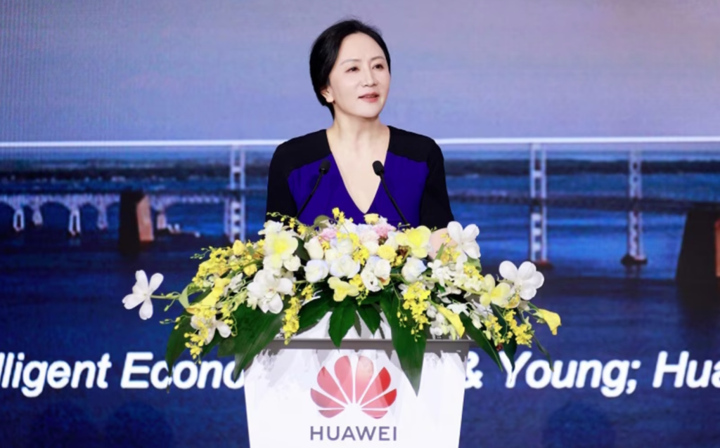 Sabrina Meng s'exprimant au Huawei Analyst Summit 2023